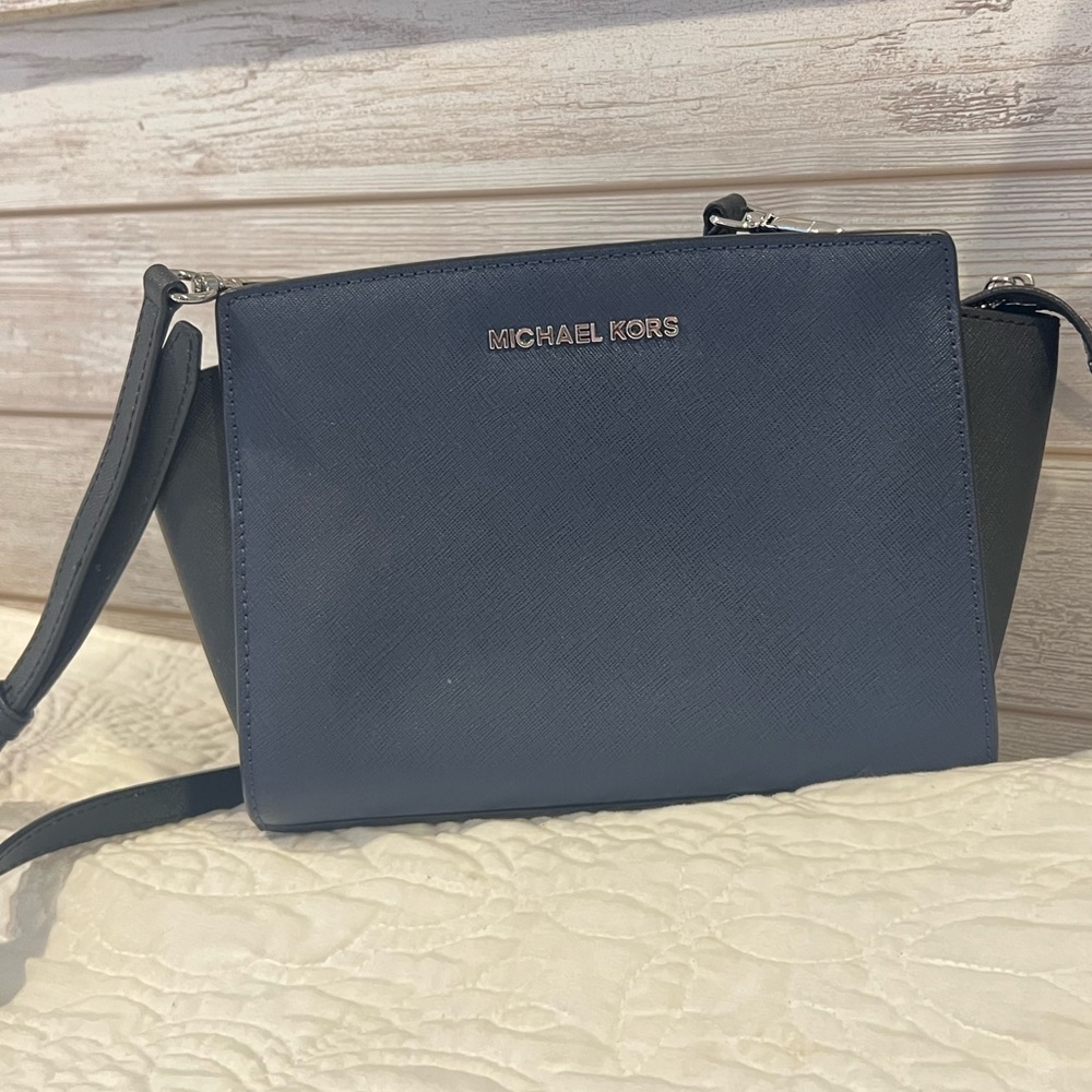 Michael Kors cross body, new without tags, navy and black
